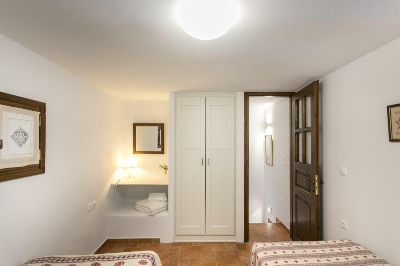 Traditional Inn Pirethron Apérathos 外观 照片