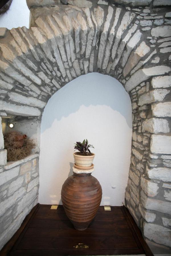 Traditional Inn Pirethron Apérathos 外观 照片